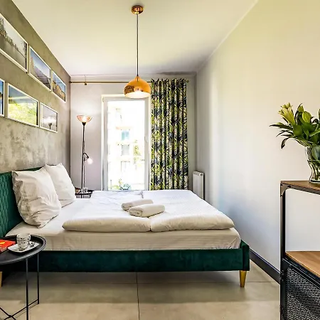 Przystan Yellow * Iława