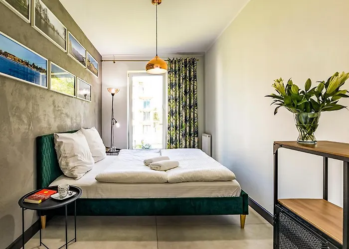 Przystan Yellow * Iława